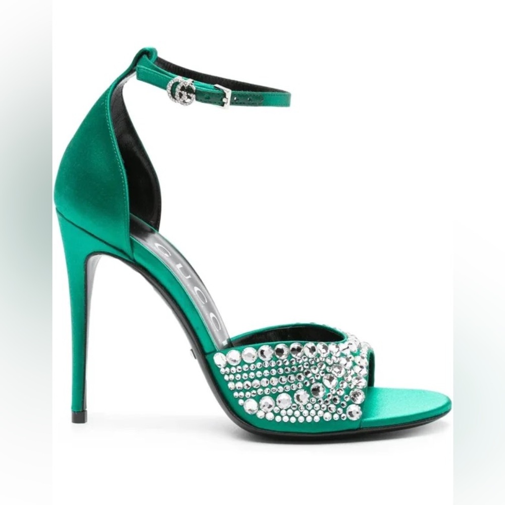 Gucci
100mm crystal-embellished sandals